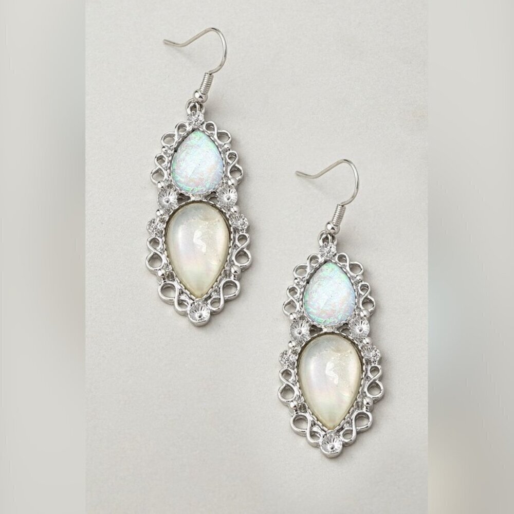 LEXY IRIDESCENT BOHO DROP EARRINGS